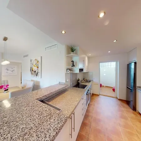 Urb. Los Iris, Luxury 3 Bed * Fuengirola