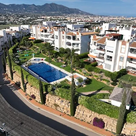 Urb. Los Iris, Luxury 3 Bed Apartment Fuengirola